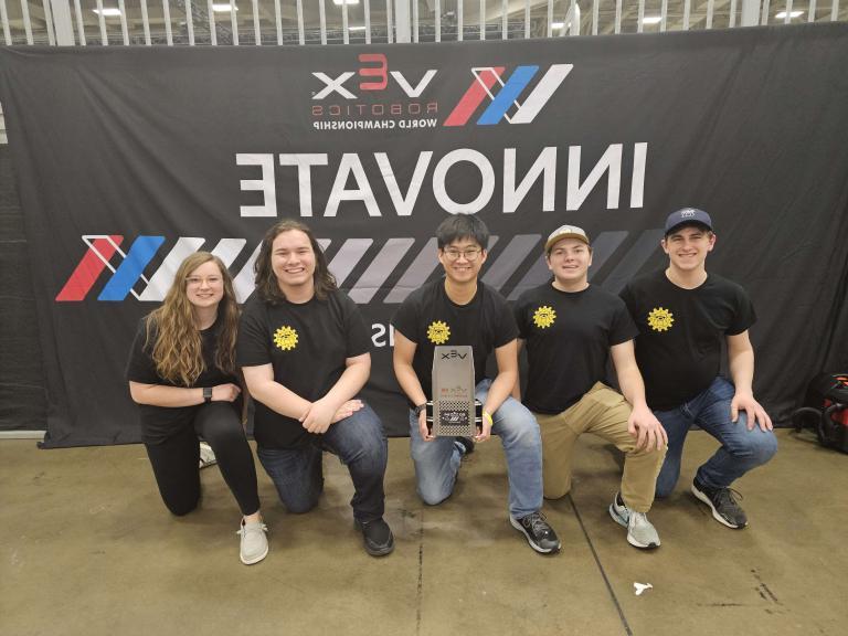 荣获VexU团队世界锦标赛Build奖 